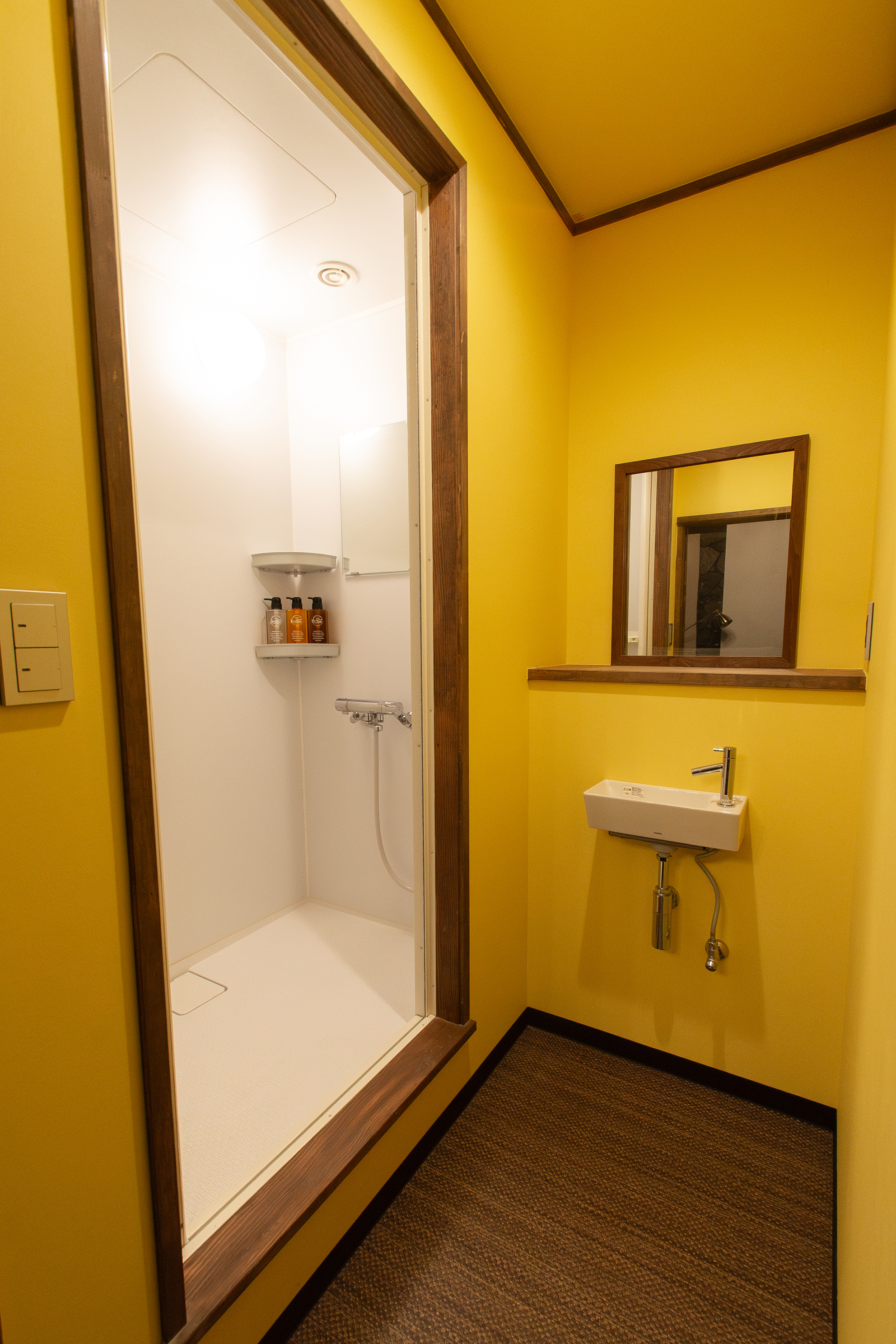 シャワーとトイレ